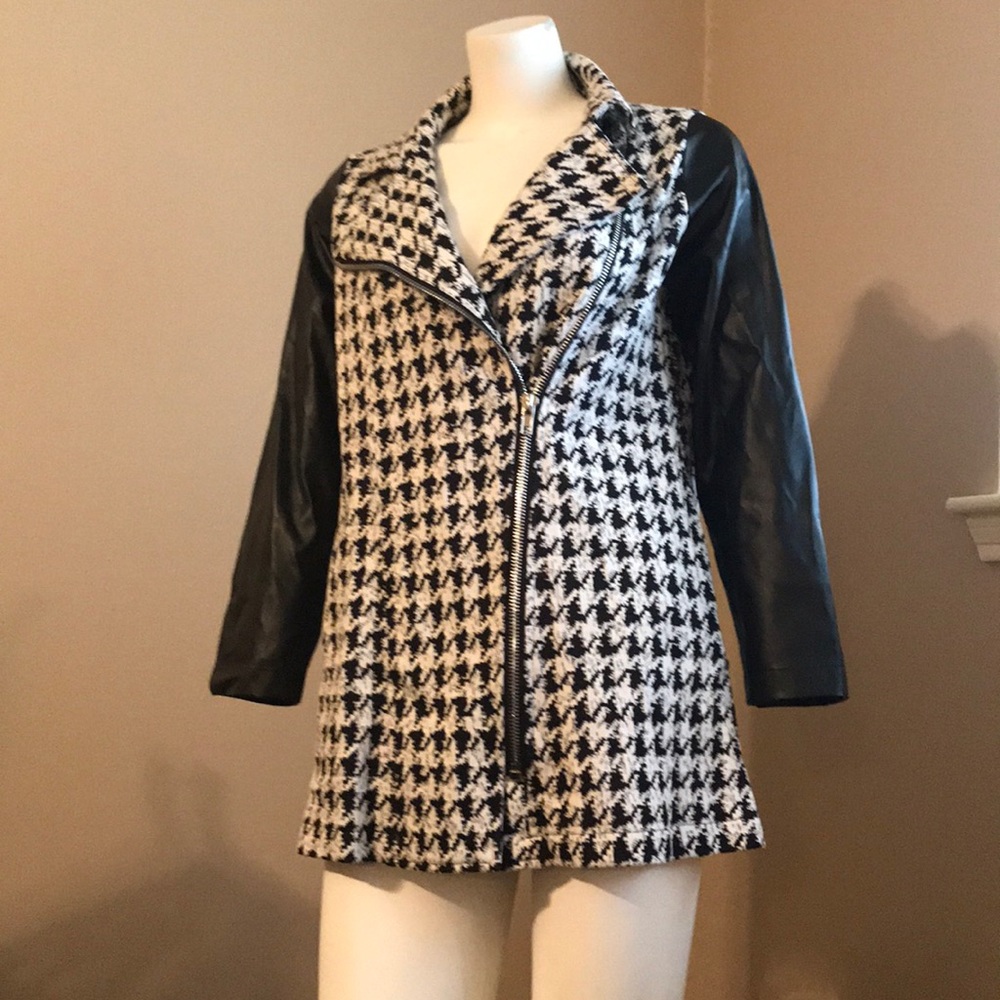 *NEW* light weight jacket